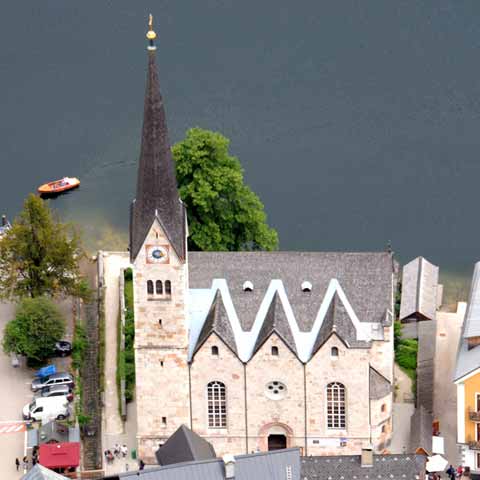 Konzert mit Mandolinenorchester und Gospelchor in der Christuskirche von Hallstatt