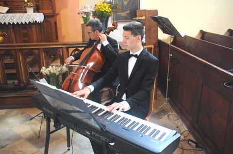 Konzert mit Mandolinenorchester und Gospelchor in der Christuskirche von Hallstatt