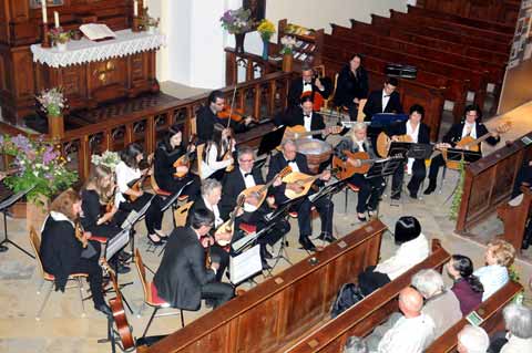 Konzert mit Mandolinenorchester und Gospelchor in der Christuskirche von Hallstatt