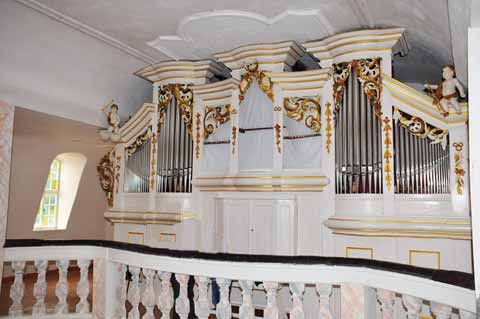 Hoffmann-Orgel Sankt Maria Magdalena Kirche Langenhain Hoffmann-Orgel Sankt Maria Magdalena Kirche Langenhain