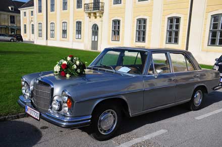 Hochzeitsauto Schloss Schönbrunn