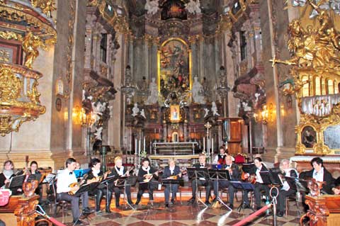Mandolinenorchester Euphonia - Konzert in der Peterskirche Wien
